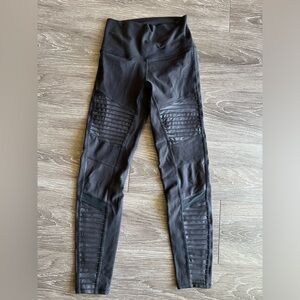 Alo black leggings